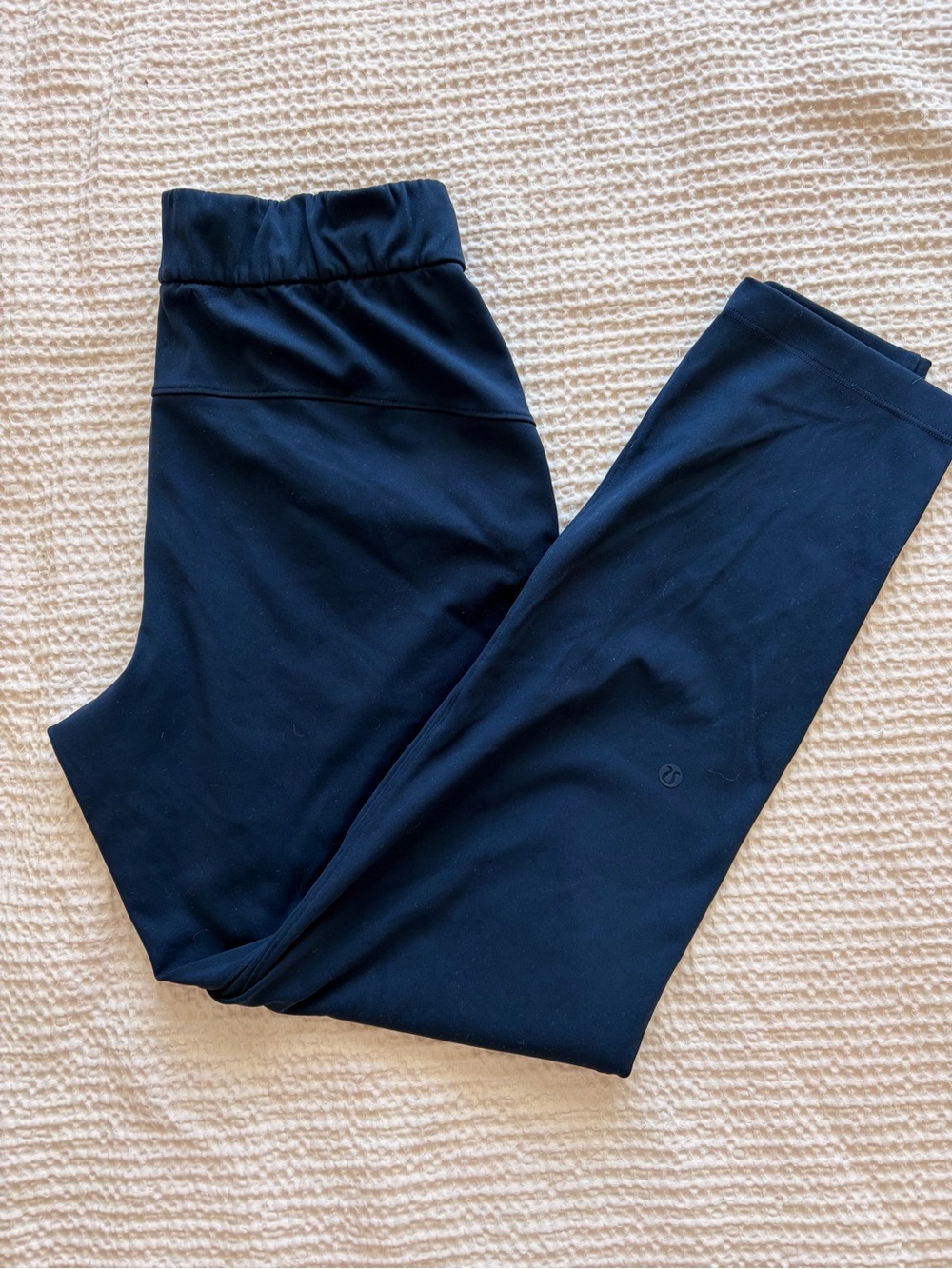 lululemon athletica Navy Women’s Joggers- Stretch Active Bottoms